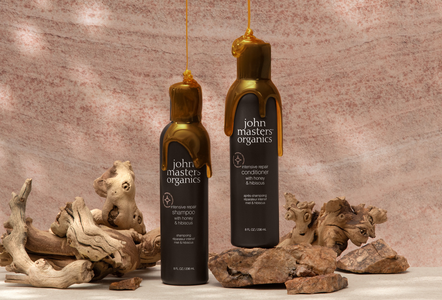 La nouvelle formule du Shampoing Miel & Hibiscus de John Masters Organics